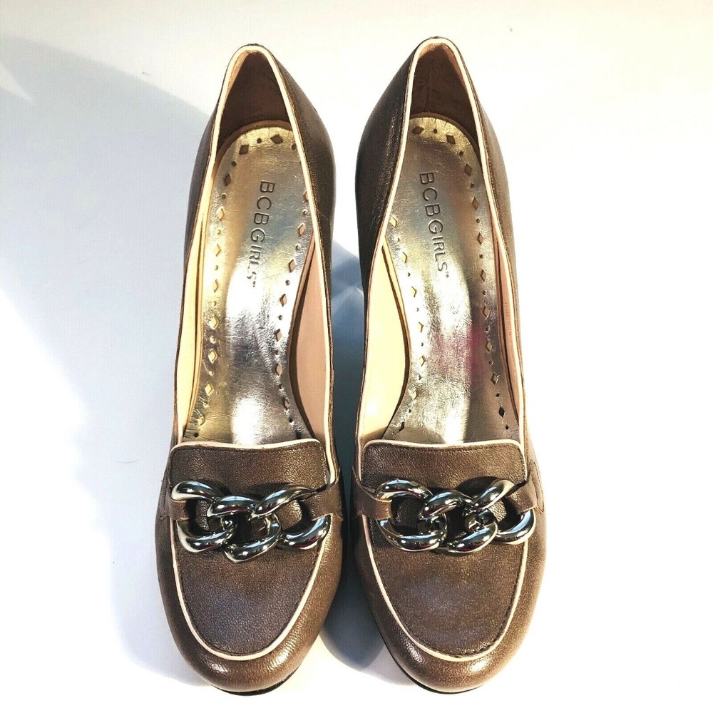 Pumps W/ Gold Chain Accent Taupe W/Pink Tr…